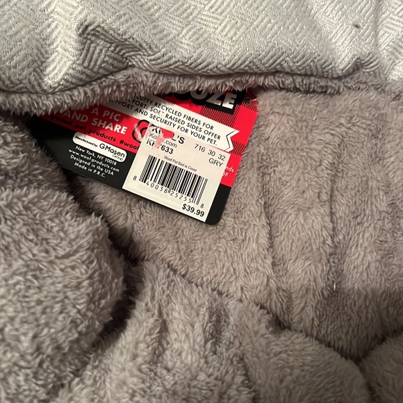 Brand new 24in pet bed - Picture 3 of 4